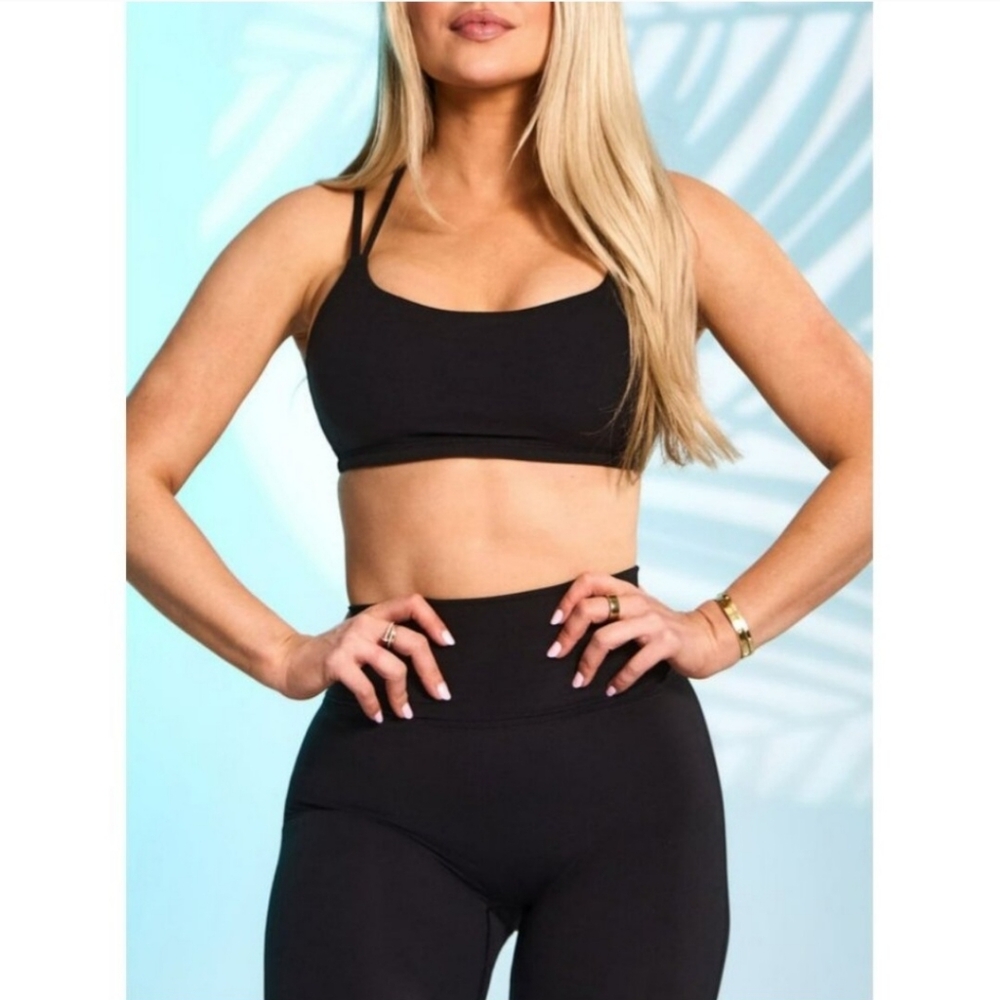 Buffbunny Revolve Sports Bra - Black, Size XXL, NWOT (no pads)